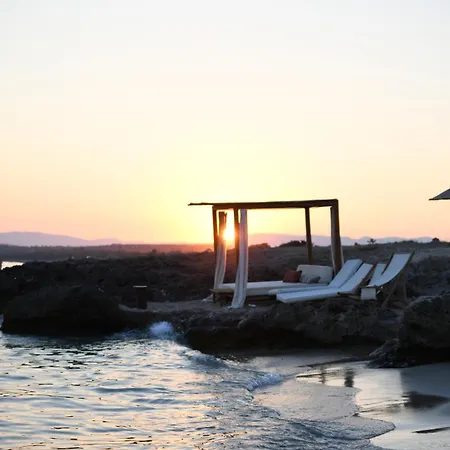 Zaya & Beach * Cesme